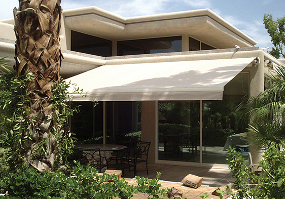 wall mounted retractable awning